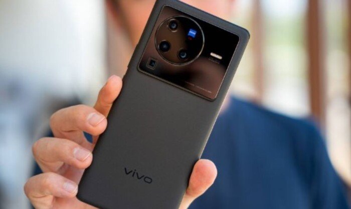 مواصفات وسعر هاتف vivo V80 5G.. أداء قوي وبطارية ضخمة