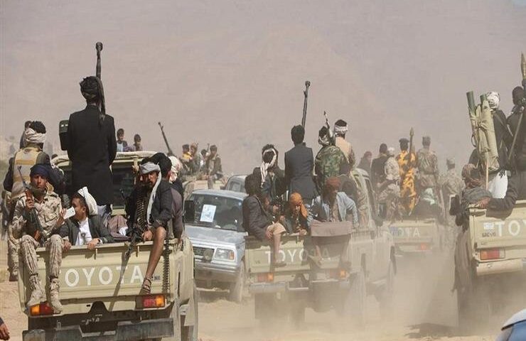 باحث سياسي: تغيير استراتيجية القوات اليمنية يفرض معادلة جديدة في مواجهة الحوثيين