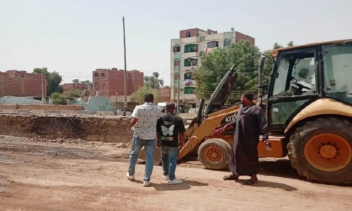 أسوان بشبابها أجمل.. مبادرات أهلية لتجميل الأحياء وتكثيف أعمال النظافة