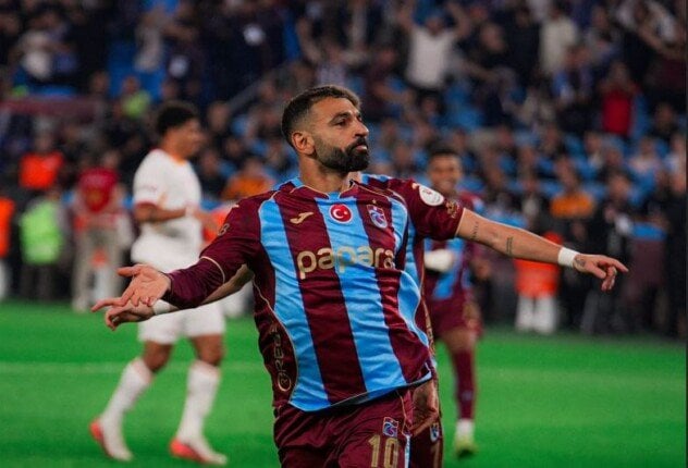 محمد صلاح يصنع التاريخ مع طرابزون سبور بعد الثلاثية أمام جالطة سراي
