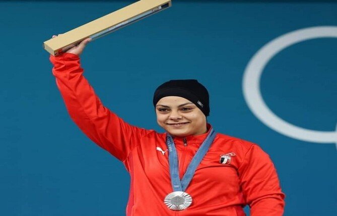 سارة سمير تضيف ذهبيتين لمصر في رفع الأثقال وترفع الحصيلة إلى 50 ميدالية في البحر المتوسط