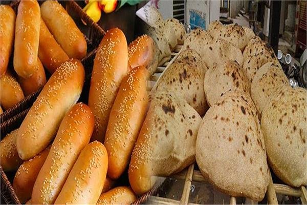 سعر الفينو والعيش السياحي اليوم.. التموين تحسم الجدل