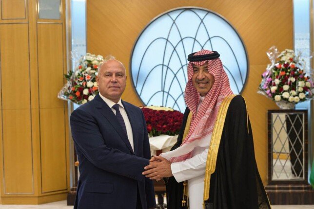 بمناسبة اليوم الوطني السعودي.. كامل الوزير يؤكد عمق العلاقات مع المملكة