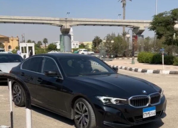 هشام ماجد وأيمن سلامة أول الحاضرين.. تشييع جنازة والد عمر السعيد من مسجد الشرطة بأكتوبر