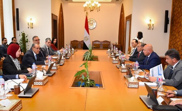 بدر عبد العاطي وكامل الوزير يبحثان مشروعات النقل والتمويلات التنموية وأولويات المرحلة المقبلة