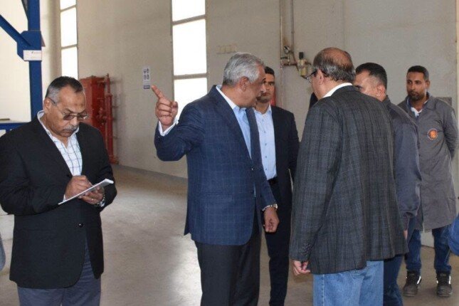 خلال جولته بمصنع 81.. وزير الإنتاج الحربي: توطين التكنولوجيا وتعميق التصنيع المحلي في مقدمة الأولويات