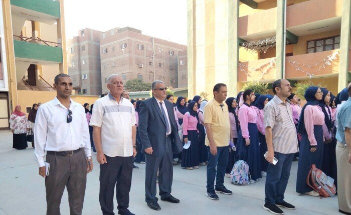 قيادات التعليم تتفقد 4 مدارس بالفشن لمتابعة الحضور والانضباط والتحصيل