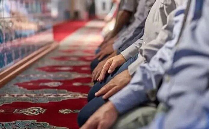 موعد أذان الظهر.. مواقيت الصلاة اليوم الأحد 27 سبتمبر 2026 في القاهرة والمحافظات