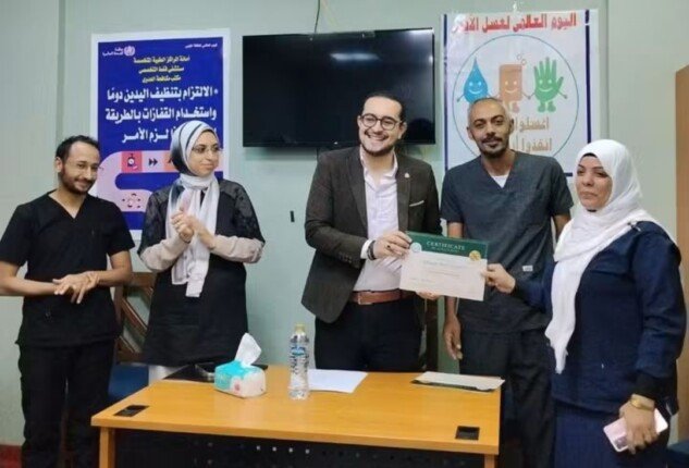 تكريم التمريض المتميز بمستشفى قفط التخصصي وتسليم شهادات دورات الإنعاش القلبي الرئوي