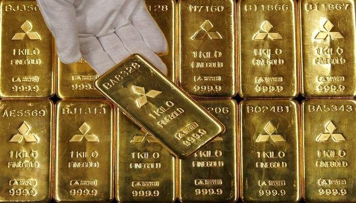 الذهب يتراجع عالميا ومحليا.. الأونصة عند 4352.5 دولار وعيار 21 بـ6355 جنيها