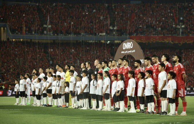 شوبير يكشف سبب عدم طلب الزمالك حكامًا أجانب للقمة أمام الأهلي