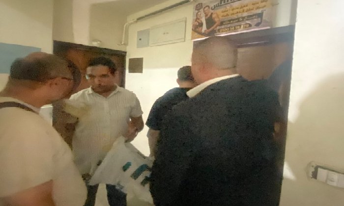 ضبط عاطل بتهمة انتحال صفة طبيب ويكشف على المرضى ويحرر روشتات بالفيوم
