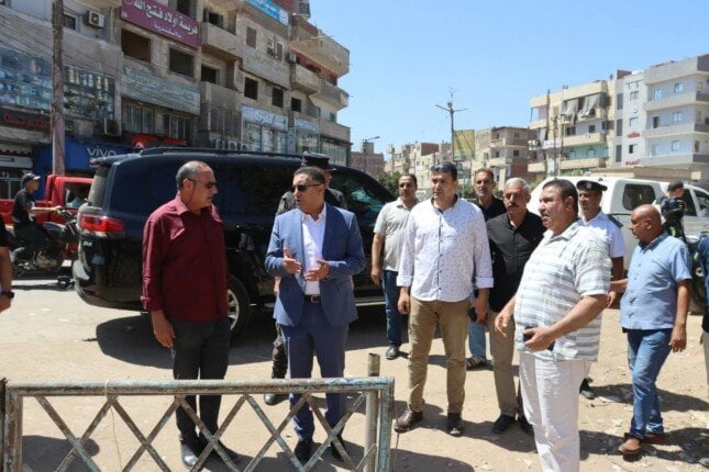 محافظ القليوبية يتفقد كوبري ترعة الشرقاوية بشبين القناطر ويوجه بسرعة فحصه وتأمين حركة المواطنين