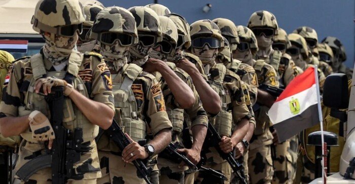 قبول دفعة جديدة من الأطباء بالقوات المسلحة.. التخصصات والشروط وموعد التقديم
