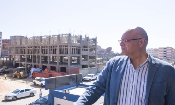 محافظ الإسكندرية يوجه بطلاق اسم «تحيا مصر» على المجمع التعليمي بالرأس السوداء بمنتزه أول