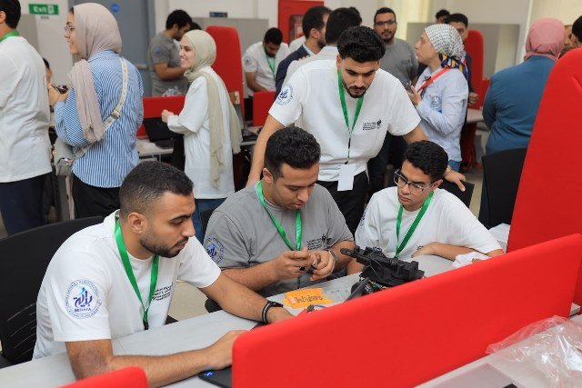 انطلاق بطولة جامعة بنها الثانية للروبوتات