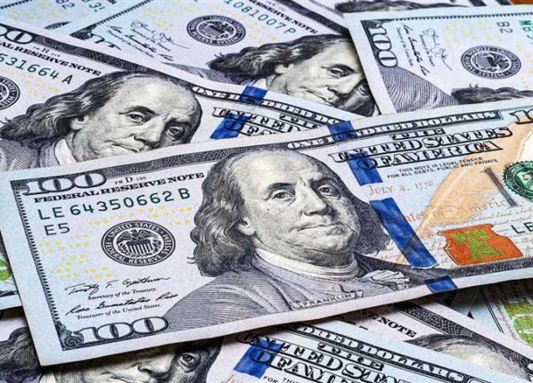 سعر الدولار اليوم بختام تعاملات اليوم الخميس.. الأخضر بكام؟