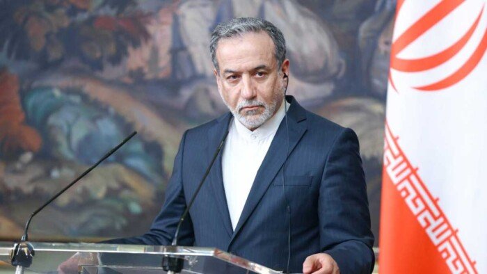 وزير خارجية إيران يهاجم نظيره الفرنسي: «كف عن ذرف دموع التماسيح»