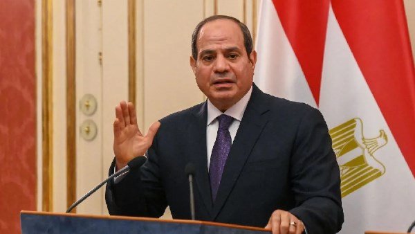 الرئيس السيسي يشدد على رفض مصر القاطع لأي انتهاك لسيادة الصومال ووحدة أراضيه