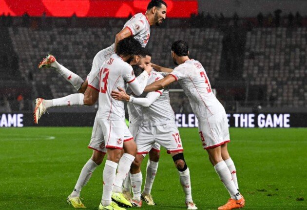 معين الشعباني يعلن قائمة تونس لتصفيات كأس الأمم الإفريقية.. عودة علي معلول وبن رمضان