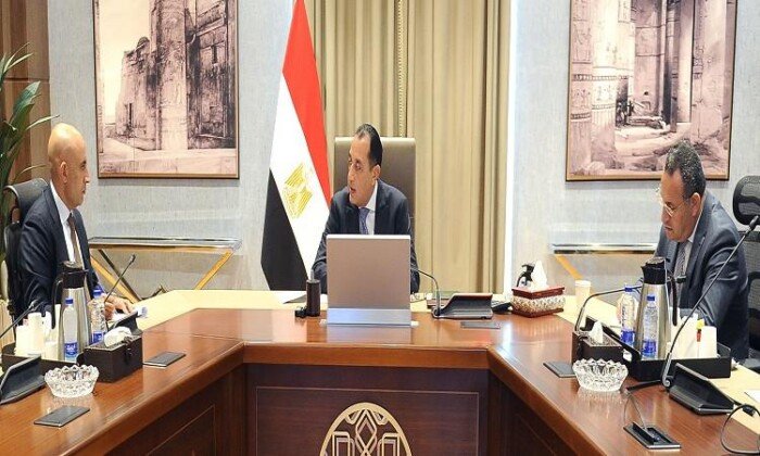 تنفيذا لتوجيهات الرئيس.. الحكومة تصارح الشعب في مؤتمر الإنجازات أكتوبر المقبل