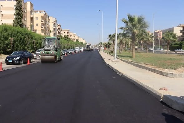 وزيرة الإسكان تستعرض موقف مشروعات المرافق والطرق في «الشيخ زايد» و«حدائق أكتوبر»