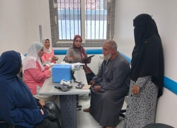 تقديم 198 ألف خدمة طبية بالمجان منذ انطلاق حملة« 100 يوم صحة» ببني سويف
