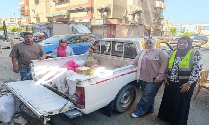 ضبط ربع طن أغذية ومواد مخالفة منتهية الصلاحية داخل محل عطارة ببورسعيد