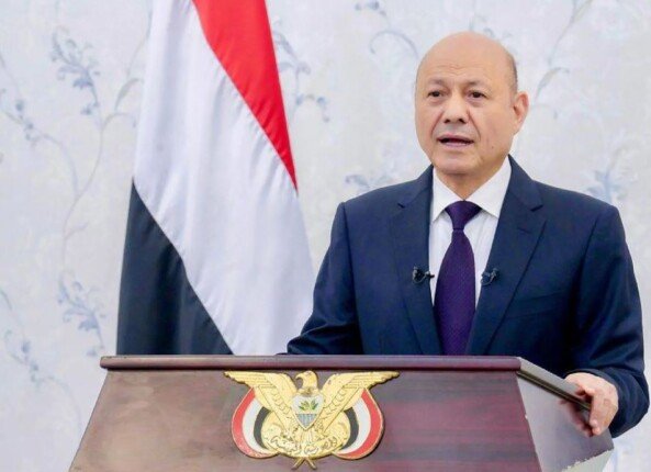 رويترز: العليمي طلب من ترامب دعما أمريكيا للحكومة اليمنية في مواجهة الحوثيين