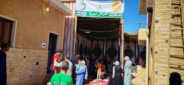 خدمت 1582 مواطنا.. مدبولي يستعرض نتائج قافلة طبية شاملة في الفيوم