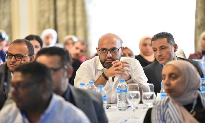 مدير صحة قنا يشارك في مؤتمر «من الأداء إلى التميز».. مناقشات لتسريع تنفيذ المشروعات الصحية