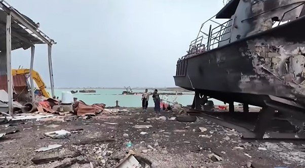 مستشار وزير الدفاع اليمني يحذر من استمرار تدفق الأسلحة الإيرانية للحوثيين