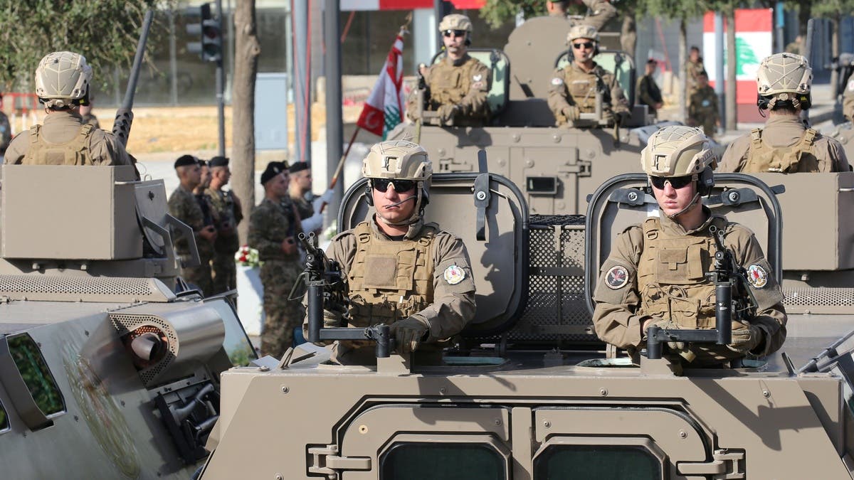 مصدر قضائي: اتهام 14 شخصا في لبنان بالتخطيط لهجمات في سوريا