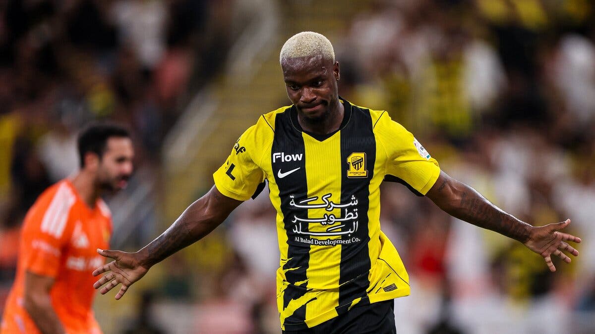 جورج إلينيخينا ينهي مباراة الاتحاد والنصر في 19 دقيقة