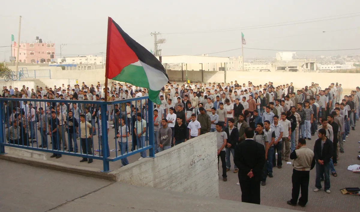 تقرير: بلير طلب من السلطة حذف اسم “فلسطين” من المناهج