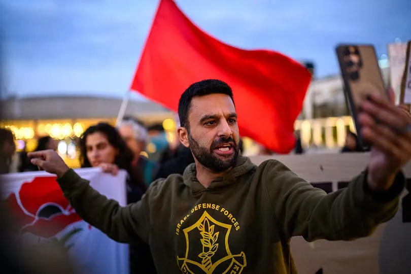 رغم خدمته للاحتلال.. حاخام إسرائيلي يحرّم التصويت لقائمة تضم يوسف حداد