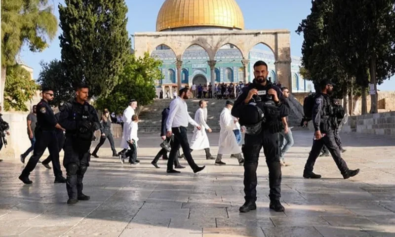 الأقصى تحت سيف التعتيم الإعلامي الشامل