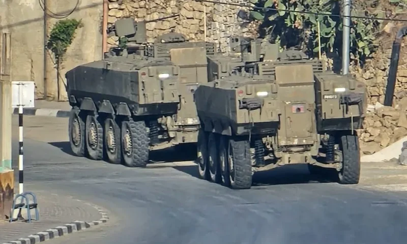 اقتحامات الاحتلال بالضفة.. اعتقالات وتنكيل بالفلسطينيين ومدرعات تقتحم سلفيت