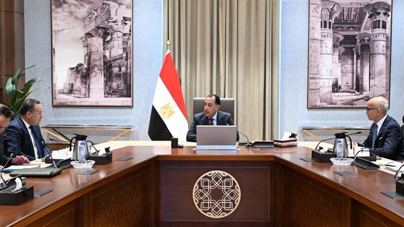 خبر سار للطلاب.. جامعة بريطانية عالمية تستعد لإنشاء أول حرم دولي لها في مصر