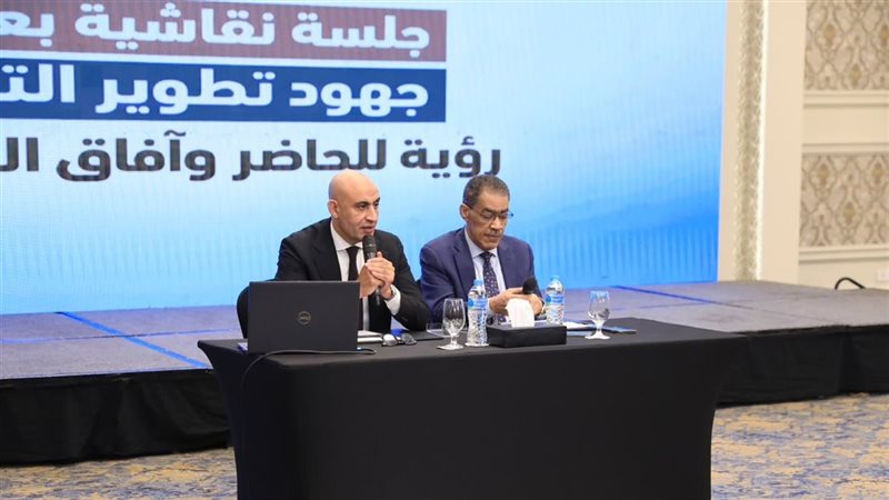 عبد اللطيف يكشف أرقاما جديدة عن التعليم.. تراجع صعوبات القراءة إلى 13.9% وتطوير 160 منهجا