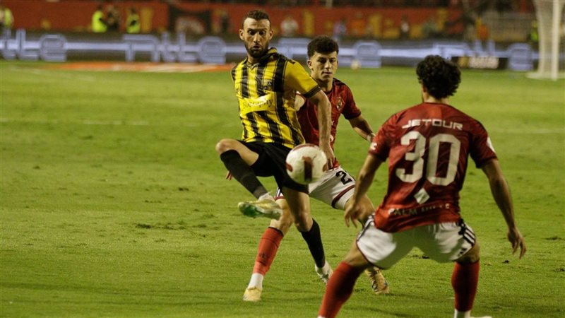 مباراة ركلات الجزاء، الأهلي يفقد نقطتين في سباق صدارة الدوري بتعادل مثير أمام المقاولون (فيديو وصور)