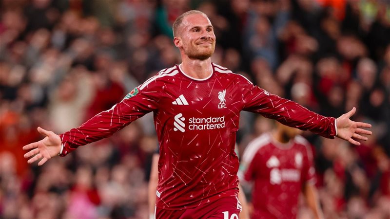 كأس كاراباو، ليفربول يتقدم على توتنهام 1-0 في الشوط الأول