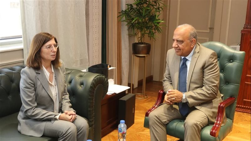وزير الكهرباء: دعم مشروع الربط الكهربائي بين مصر وقبرص وتعزيز التعاون في قطاع الطاقة