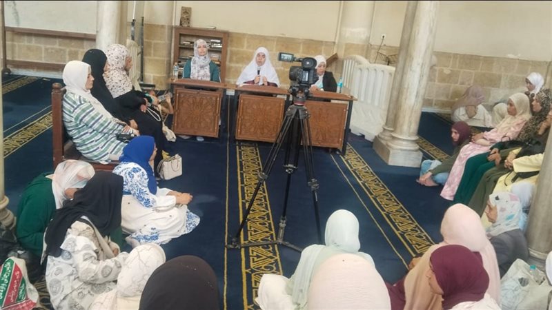 ملتقي فقة المرأة بالأزهر: القوة في الإسلام مسؤولية تهدف إلى نفع الفرد وبناء المجتمع
