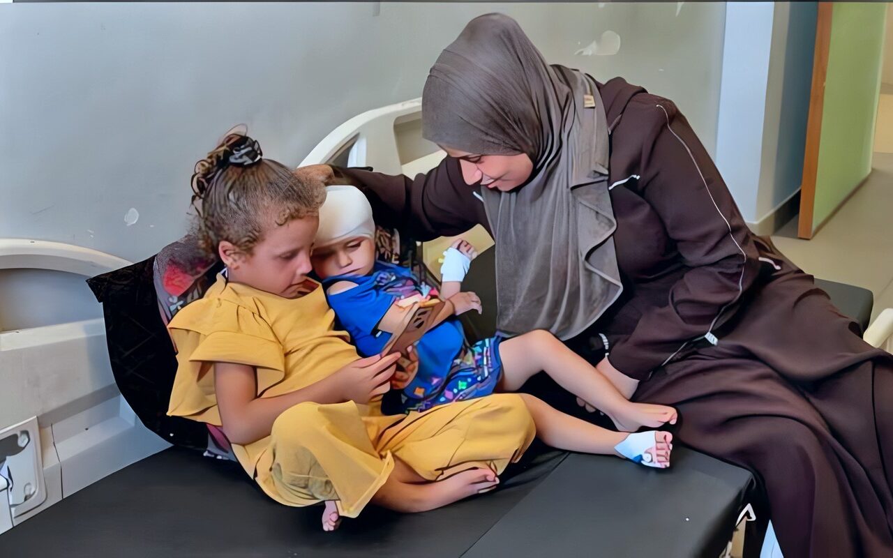 نساء فلسطين: يحملن الحياة ويحرسن الجذور