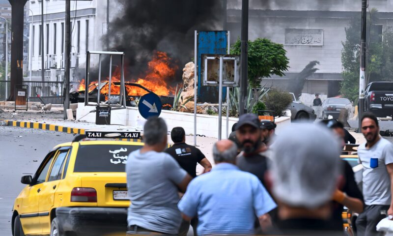 سوريا: مقتل عنصرين أمنيين وخمسة من تنظيم “الدولة الإسلامية” في اشتباكات بريف دمشق