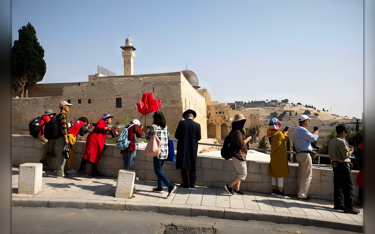 شبيغل: شركة خامسة تنسحب من مشروع التلفريك الإسرائيلي في القدس المحتلة