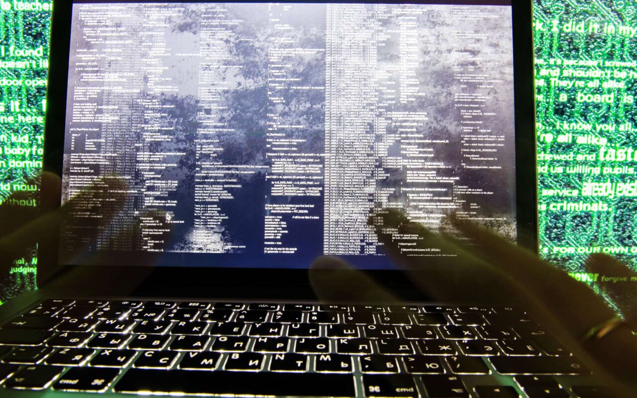 ثغرة إلكترونية تستنفر أوروبا… دول عدة توقف مواقعها الحكومية تحسبا لهجمات سيبرانية