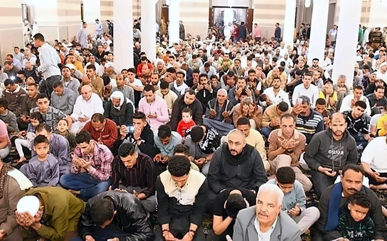 “وأعدوا لهم ما استطعتم من قوة”، موضوع خطبة اليوم الجمعة للاحتفال بذكرى نصر أكتوبر