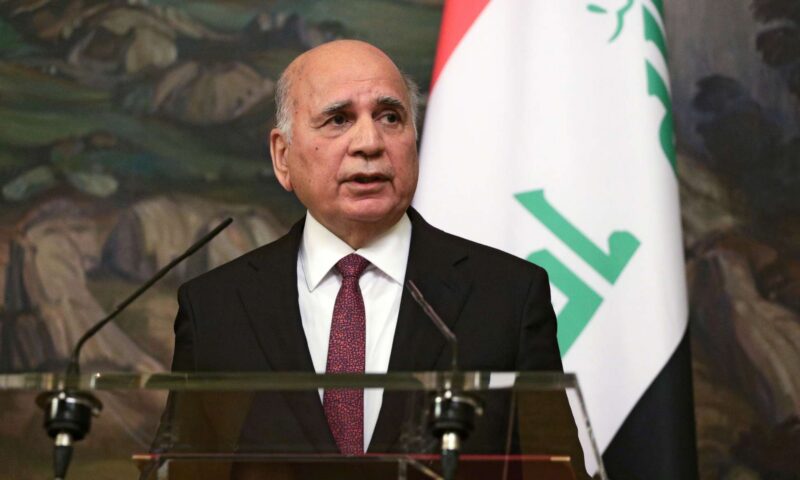 وزير خارجية العراق: اتصالات مع دول الخليج وإيران لعقد اجتماع مشترك مع العراق لتعزيز الأمن الإقليمي